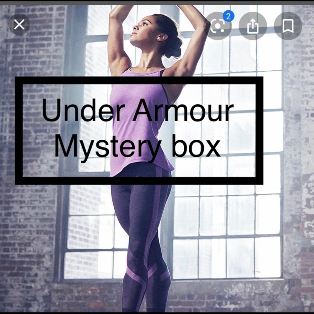 Under armour mystery box : 3 items